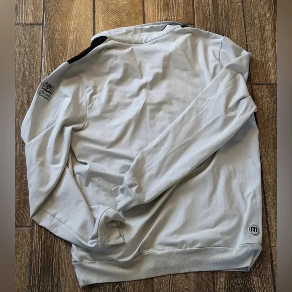 Travis Mathew Bundle - Picture 9 of 12